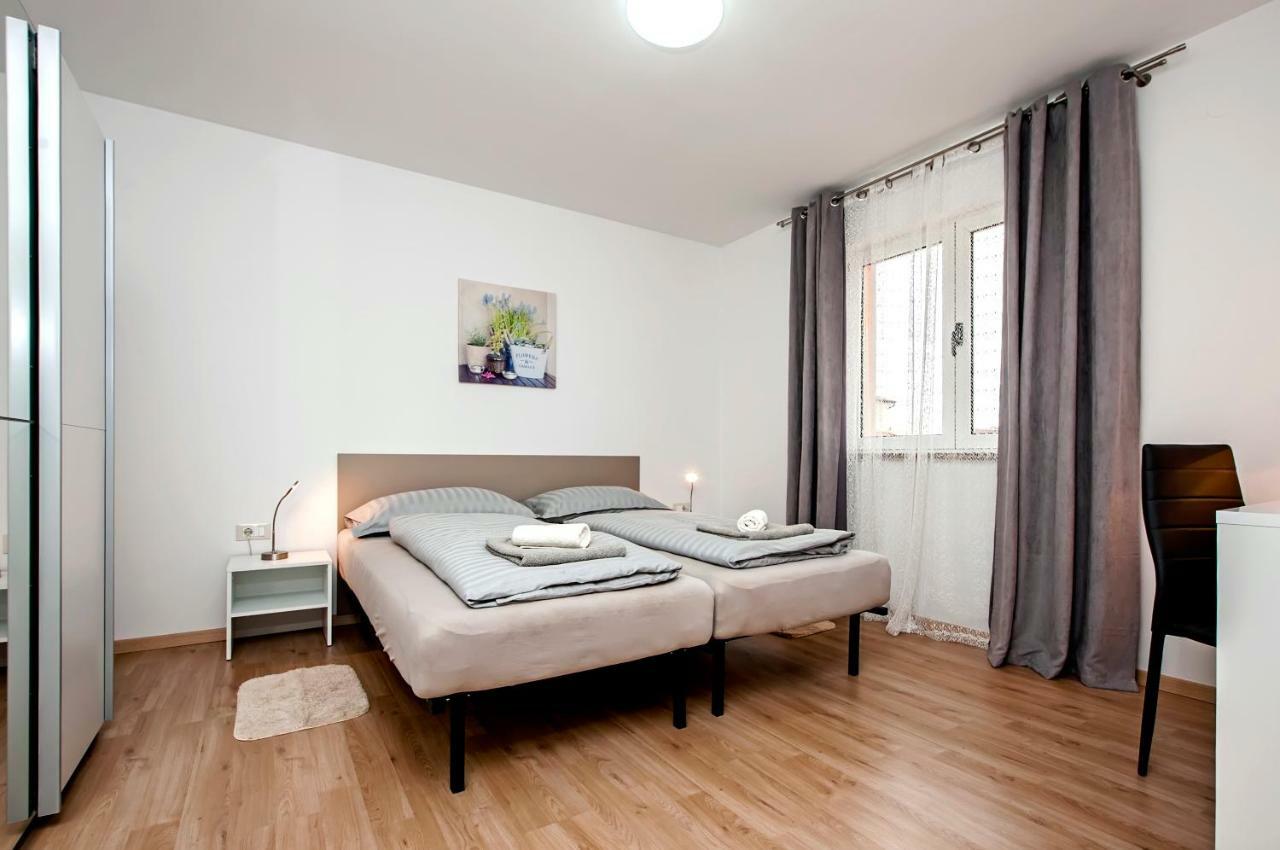Apartman Fuga&Sonata Rovinj Exterior foto