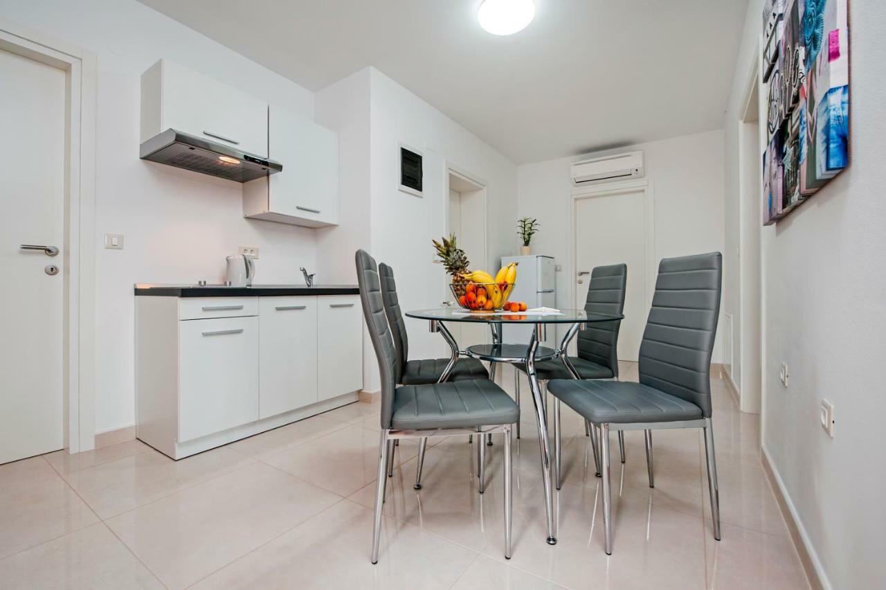 Apartman Fuga&Sonata Rovinj Exterior foto