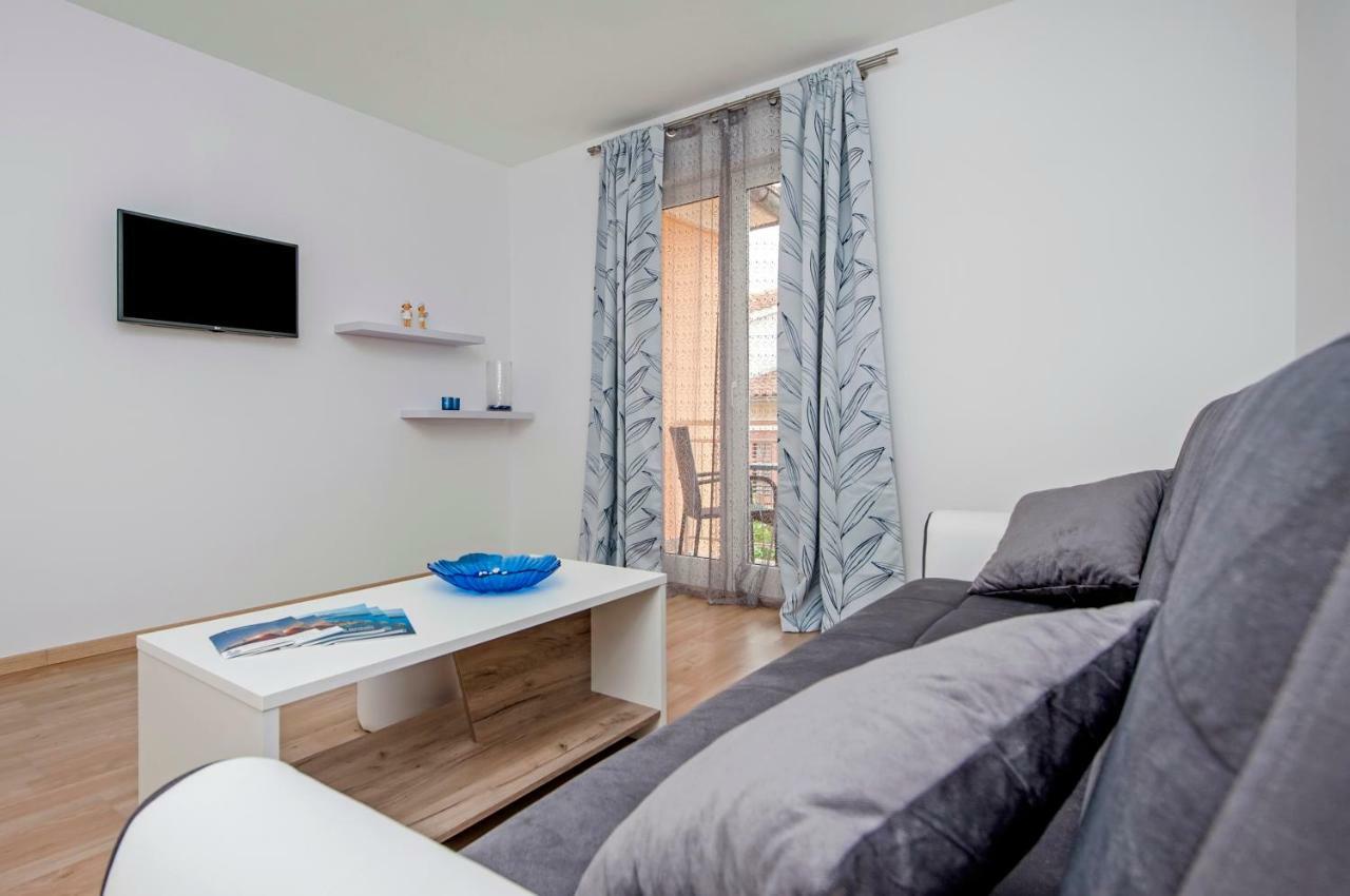 Apartman Fuga&Sonata Rovinj Exterior foto